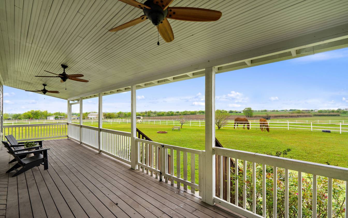 Horse Property for sale.