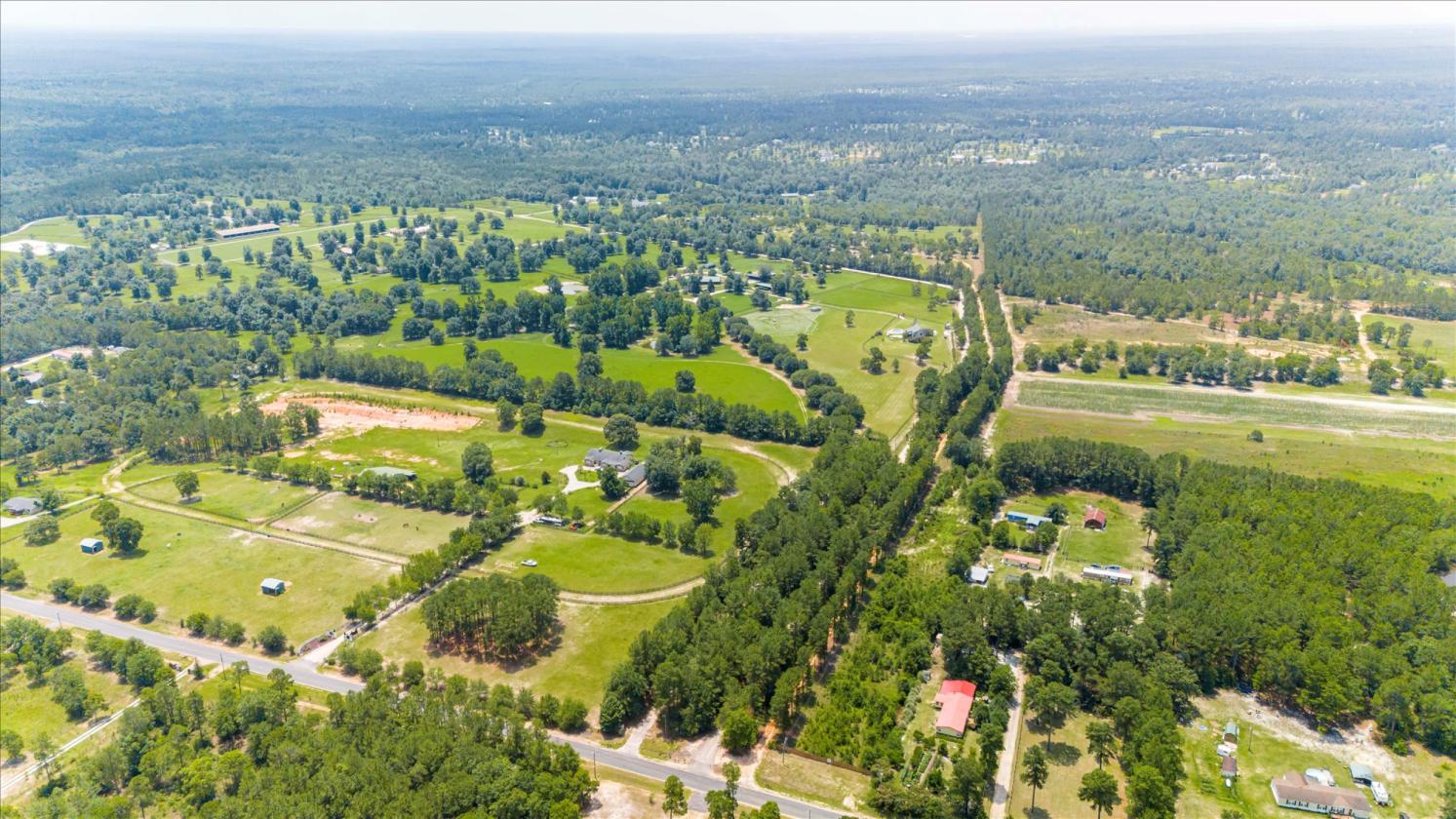 Aiken Farm |30 Acres, 16 Stalls, Home, Pool, View - photo 25