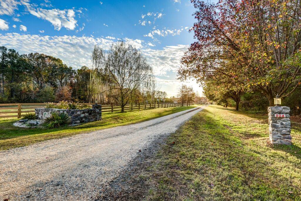 Kinsale Waterfront Equestrian Retreat Kinsale, Westmoreland County