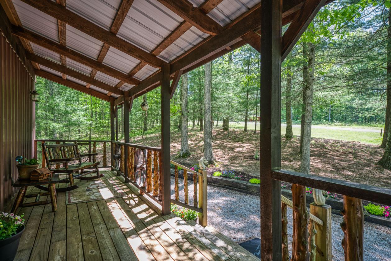 Escape to Your Equestrian Paradise - photo 2