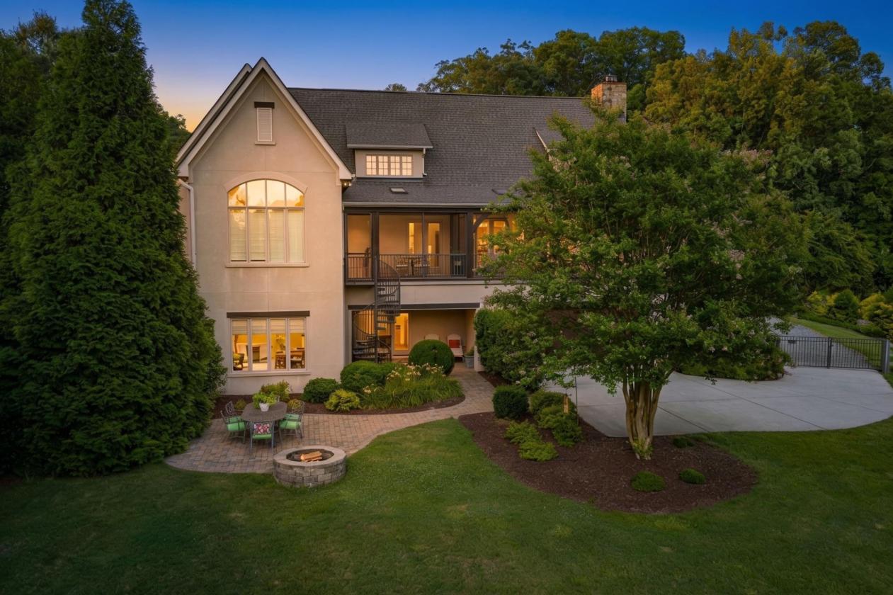 Luxury Equestrian Estate on 11.6 Acres - photo 14