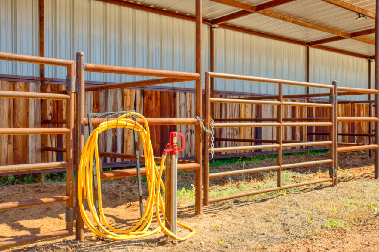 RV Park and Horse Boarding - photo 30