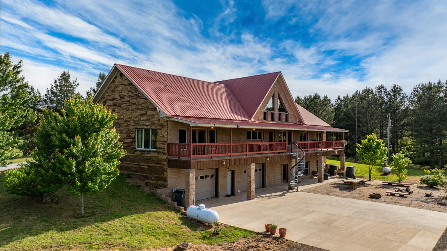 Custom Estate for Horses with 22 acres & MORE! - photo 4