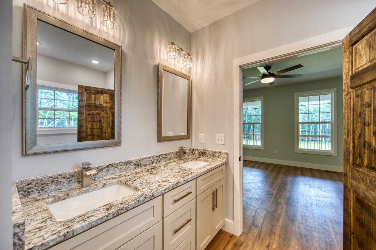 New Build in Ridgetop Acres - photo 16