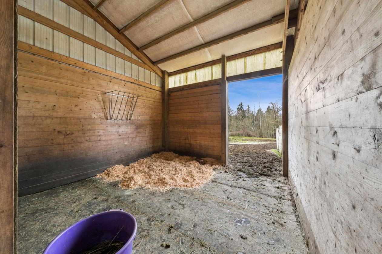 Equestrian 5 Acres in gated neighborhood - photo 25