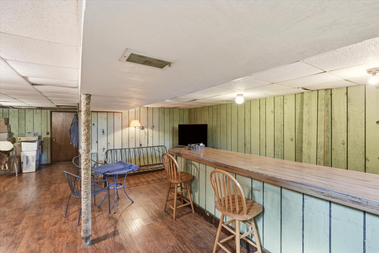 HORSE BARN WITH INDOOR ARENA — BUILT 2022 - photo 24
