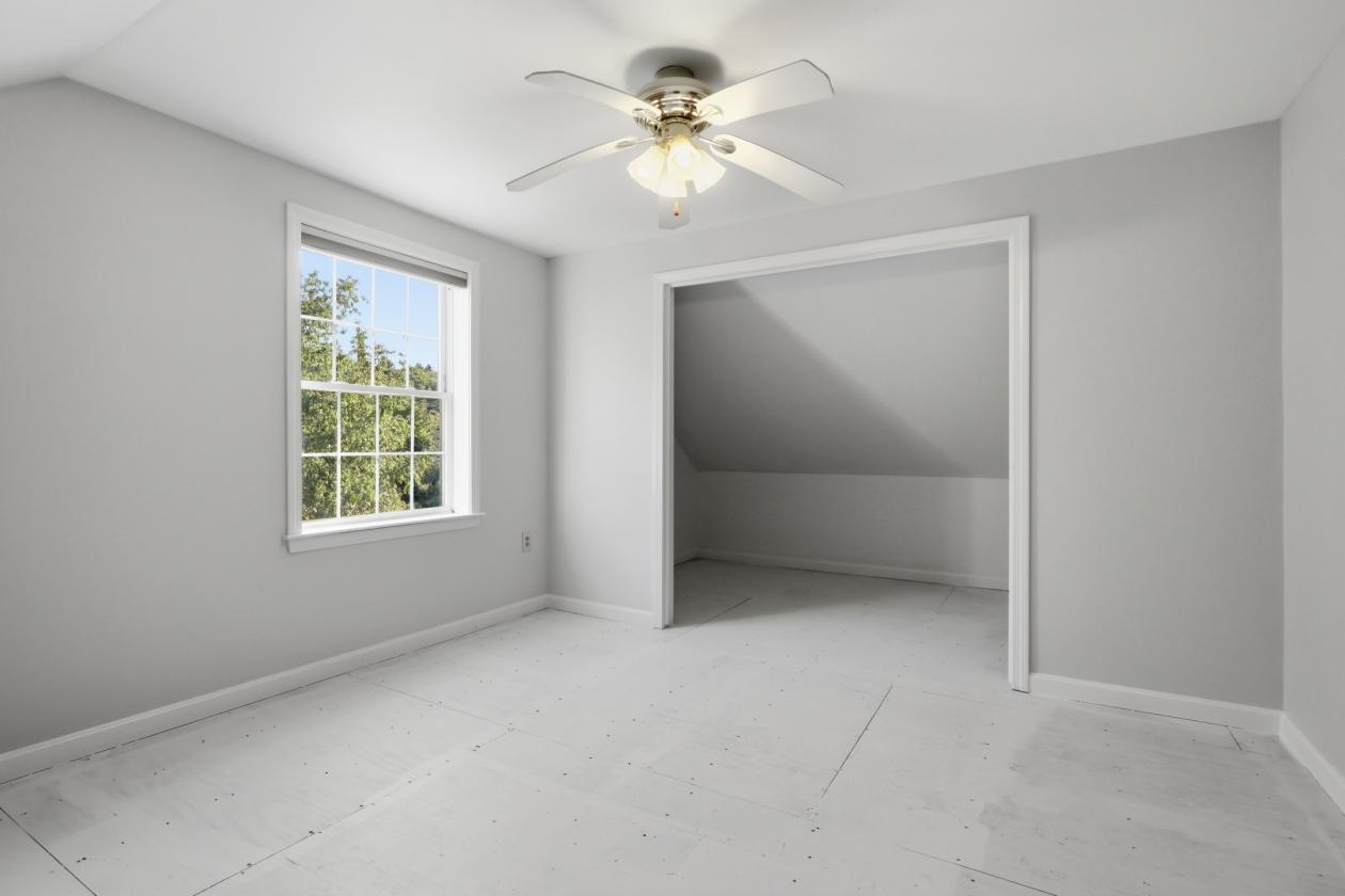 6 Acres, 3 Pastures & A Home That Has It All - photo 23