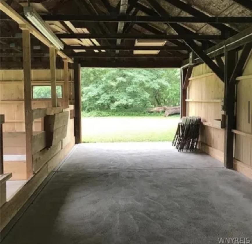 Horse Property gorgeous view 5ac- 2 barns & home - photo 4