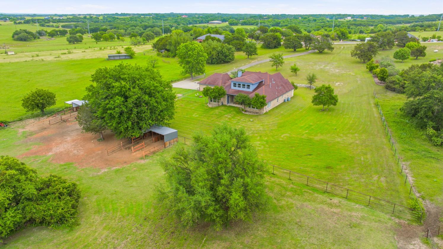 Luxury Home & Horse Property | Granbury - photo 10