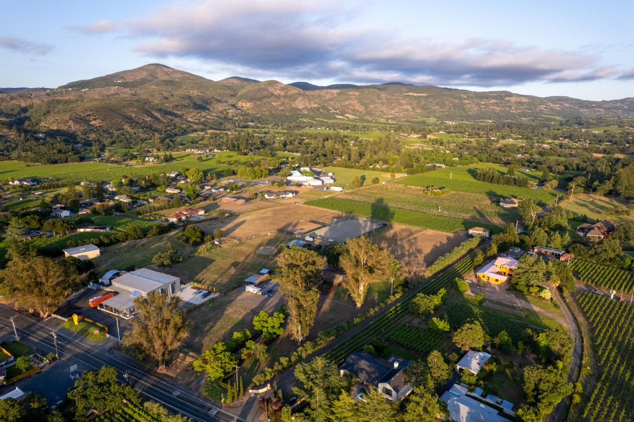 A Rare Two-Parcel Equestrian Estate in Napa Valley - photo 10