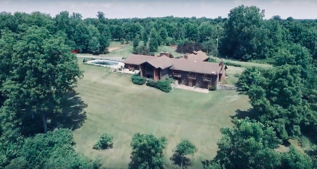 Home/Horse Property with Amazing Views Gaines, Genesee County, Michigan Horse ranch