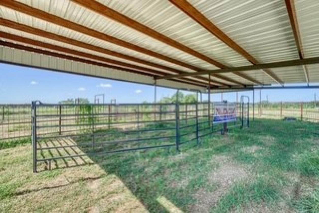 A Little Bit of Country, Whole Lot of Opportunity - photo 16