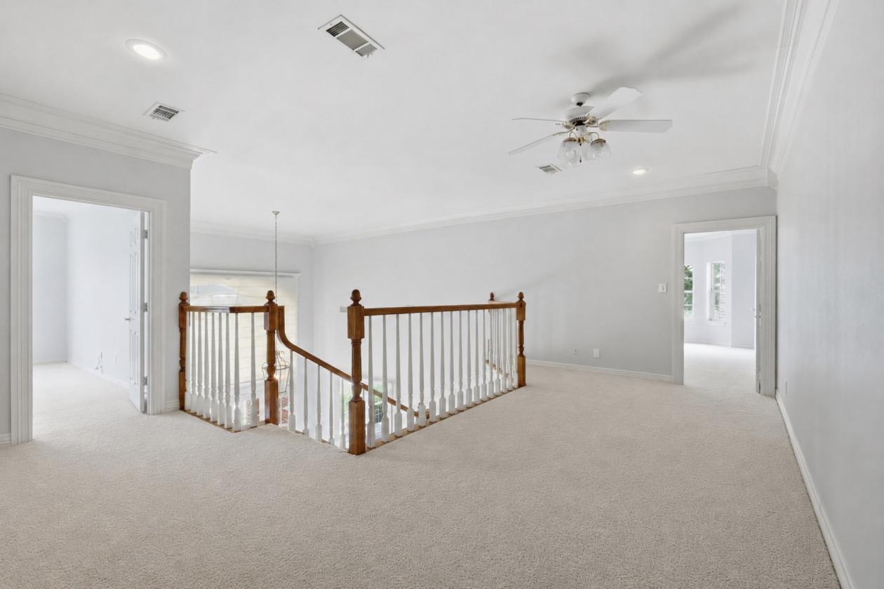 Beautiful 7-Acre Horse Property - photo 23