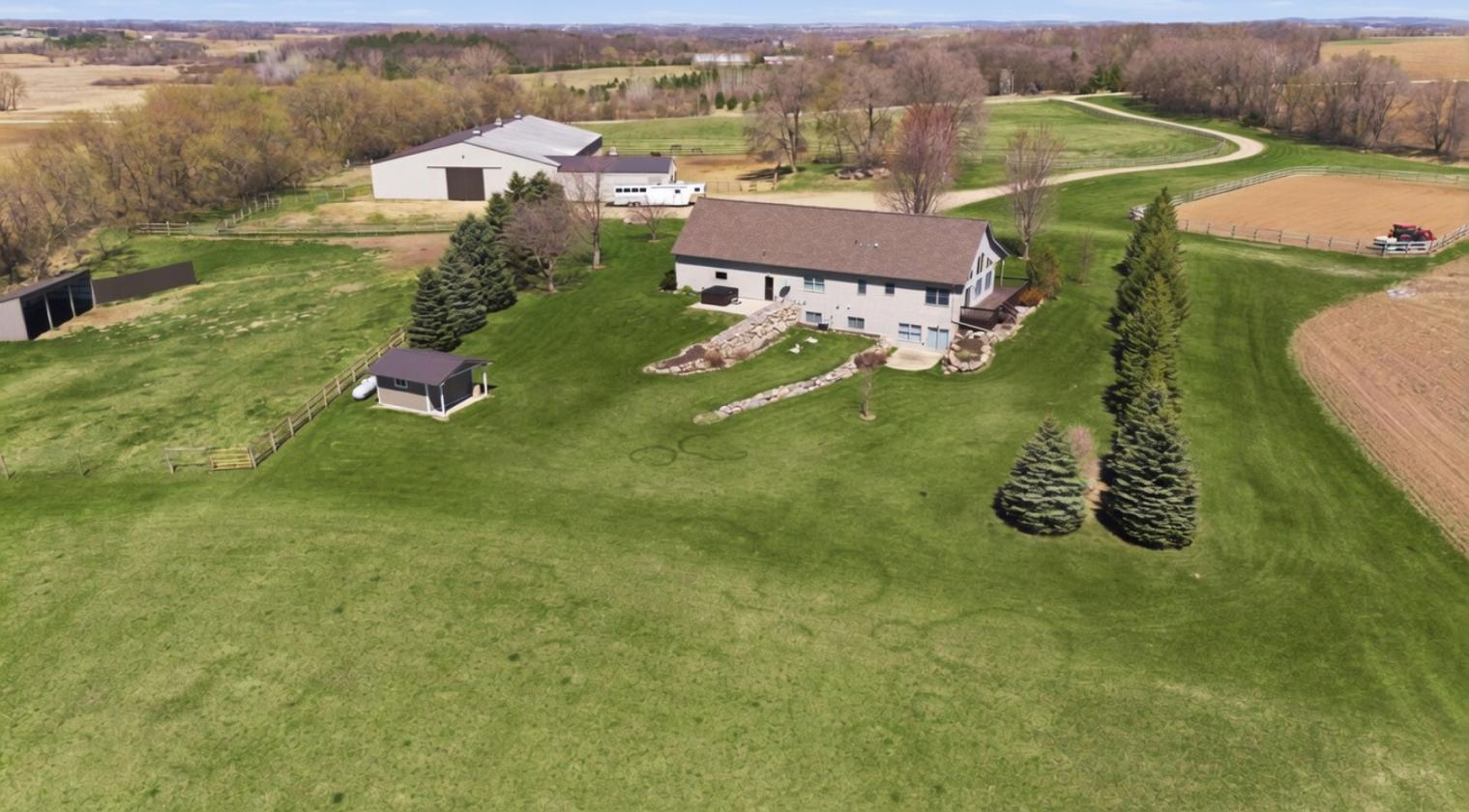 Serene Equestrian Property on over 17 acres! - photo 25