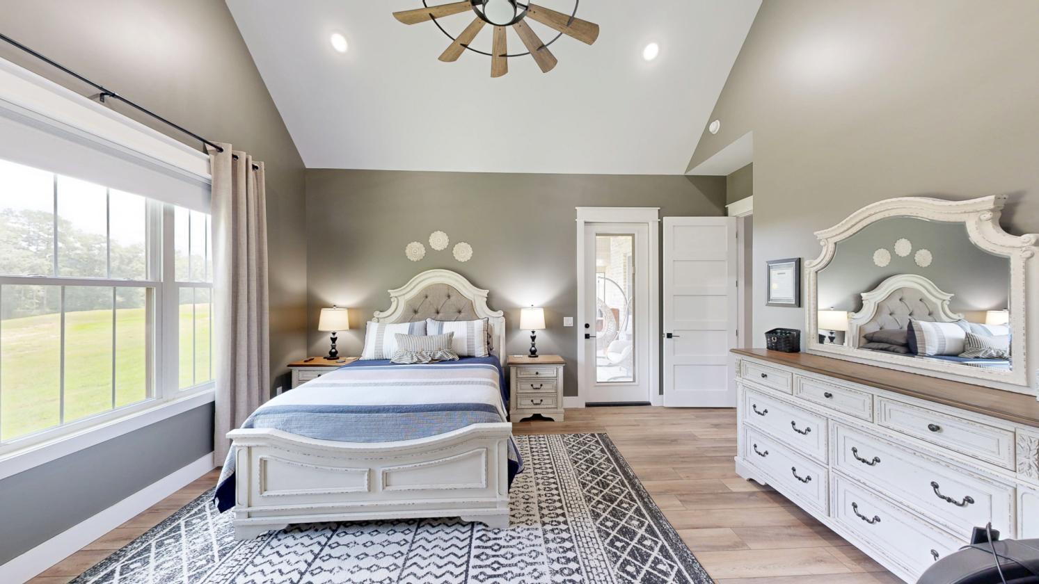 Luxury Farm Retreat: Pasture, Pond & Privacy - photo 16