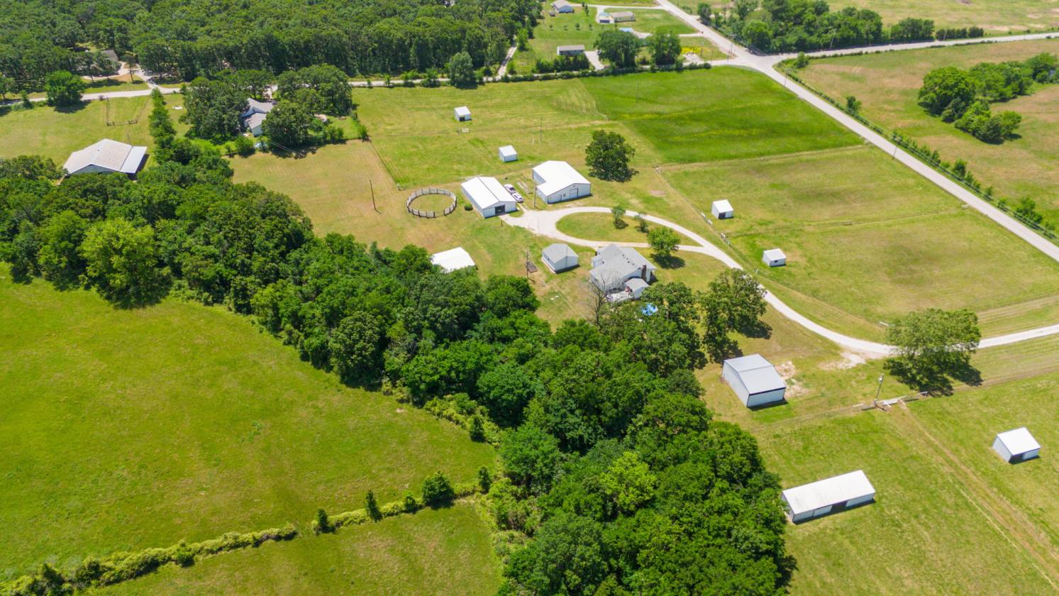 Horse Property for sale.