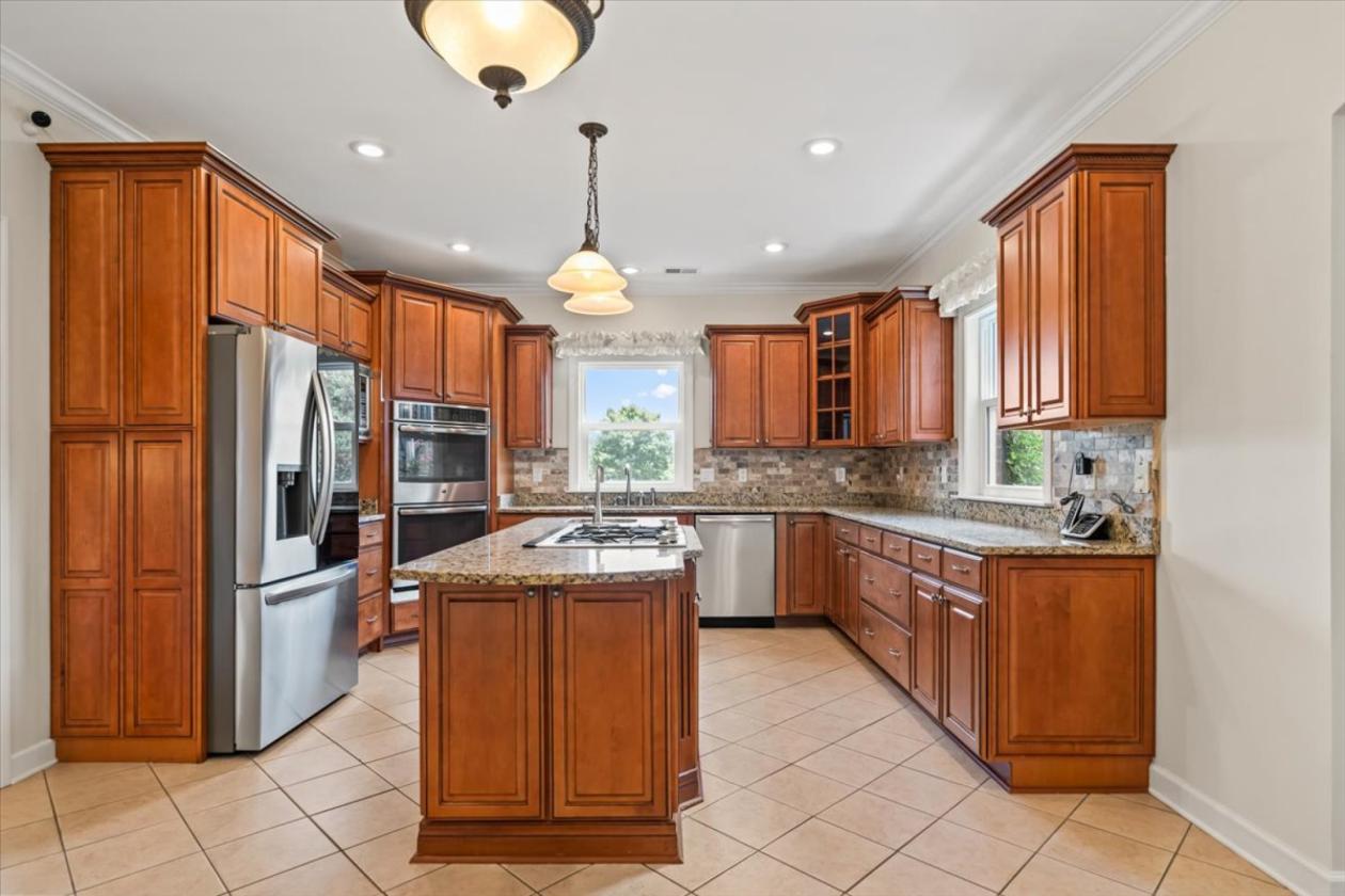 Luxury Equestrian Estate on 13.5 Acres - photo 16