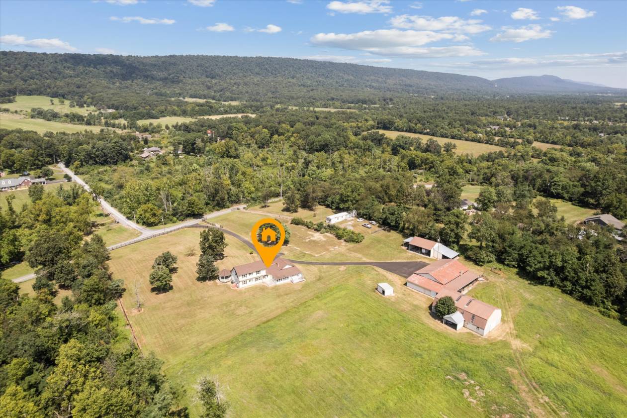 Horse Property for sale.