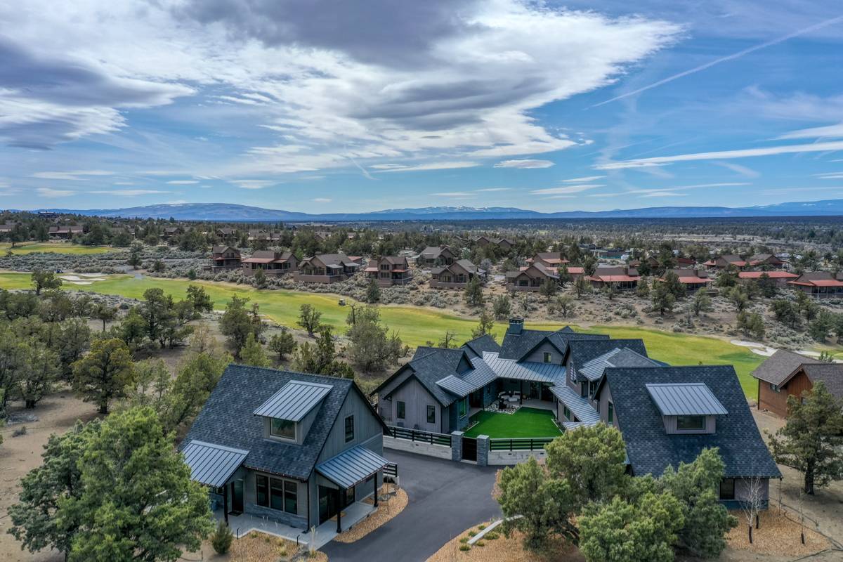 Horse Property for sale.