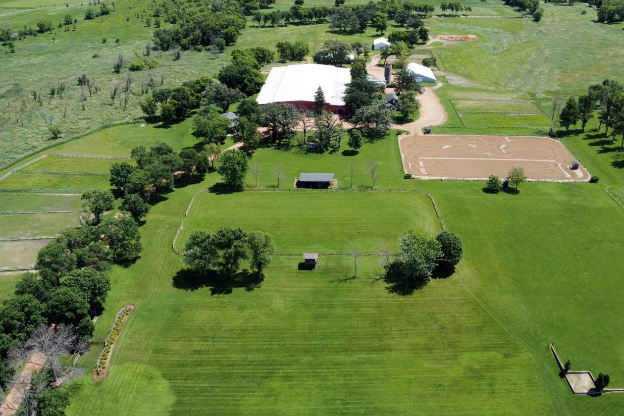 Horse Property for sale.