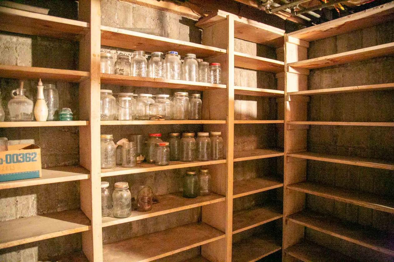 Adobe Homestead on 46 Acres - photo 9