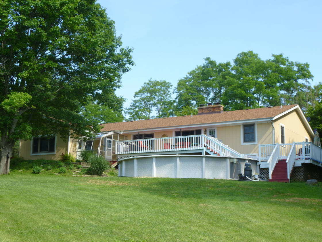 16 Plus Acre Horse Property With Ranch home, Private Pond... Sugar