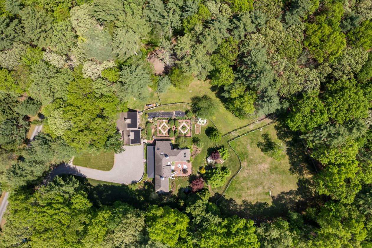 Meticulously Maintained 8 Ac Horse Farm on Trails - photo 26