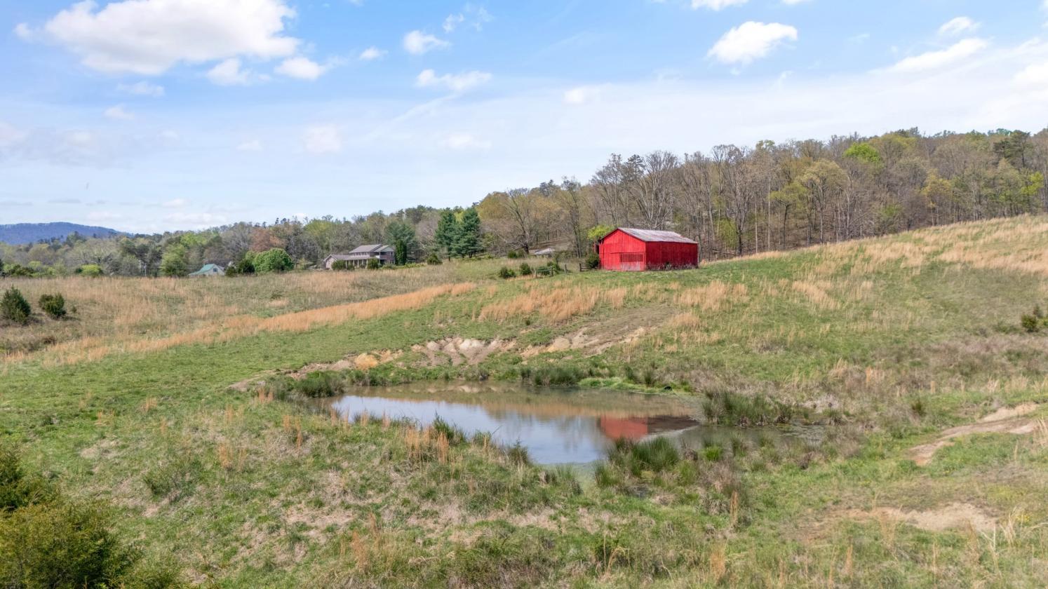 Beautiful acreage with 57 acres - photo 2