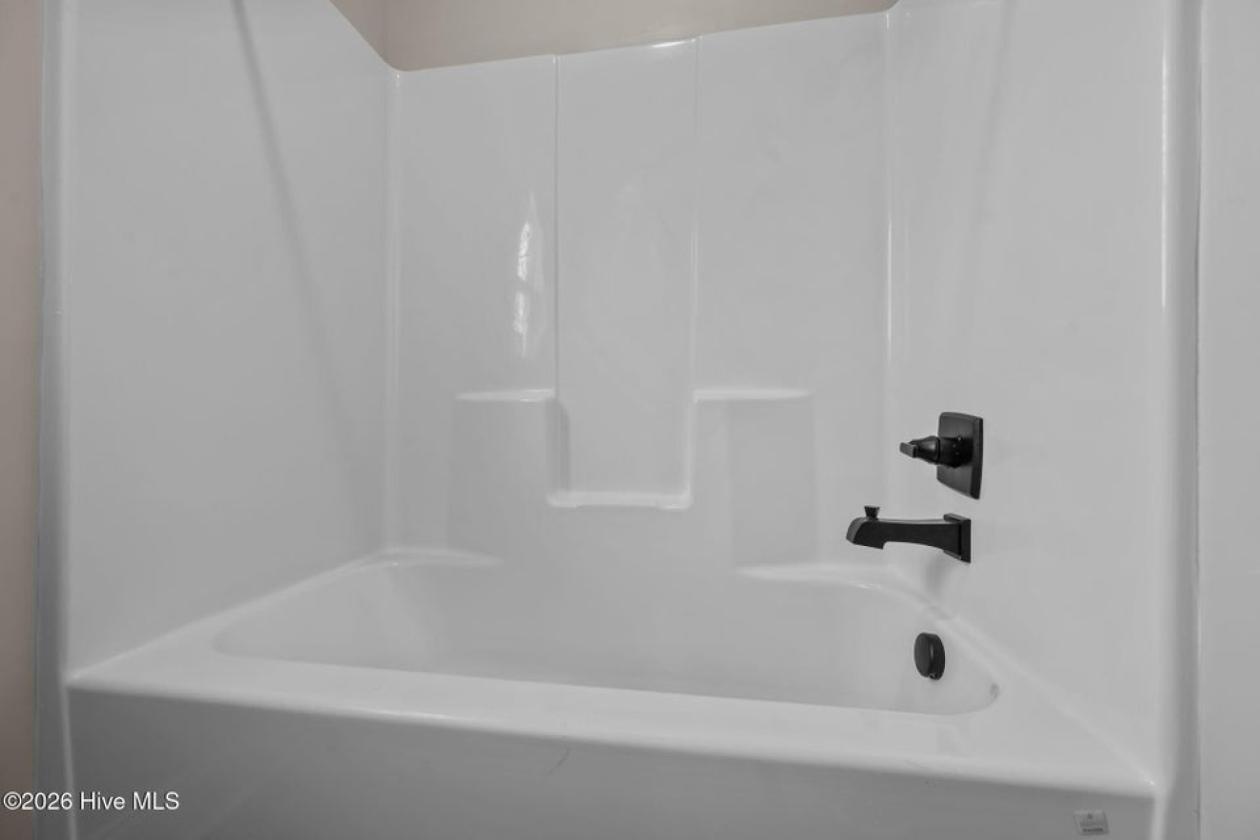 Builders Dream Home Can Now Be Yours - photo 18