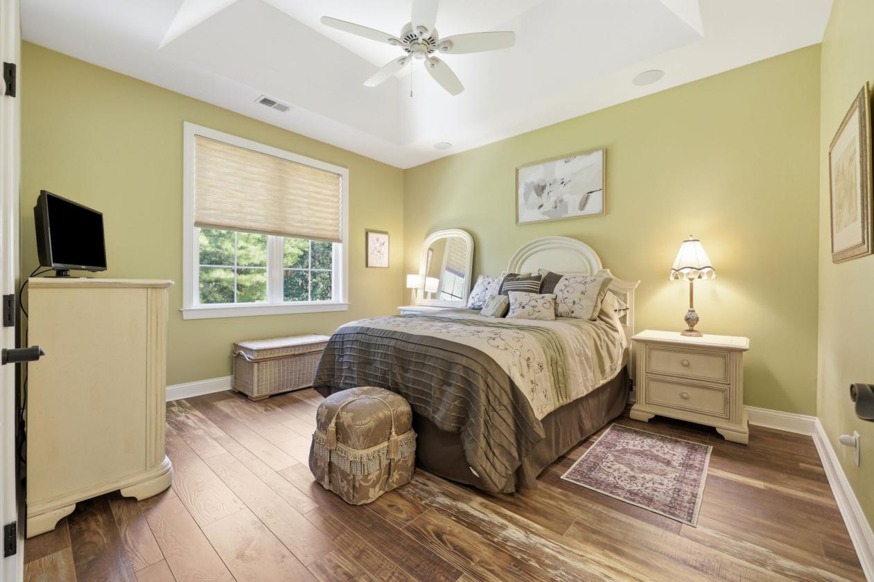 Luxury Equestrian Estate with Covered Arena - photo 23