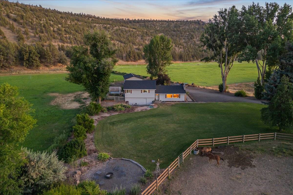 Horse Property for sale.