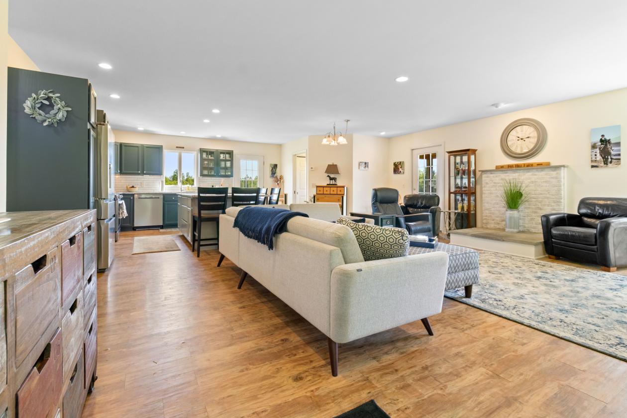 Equestrian Center with compound Living - photo 6