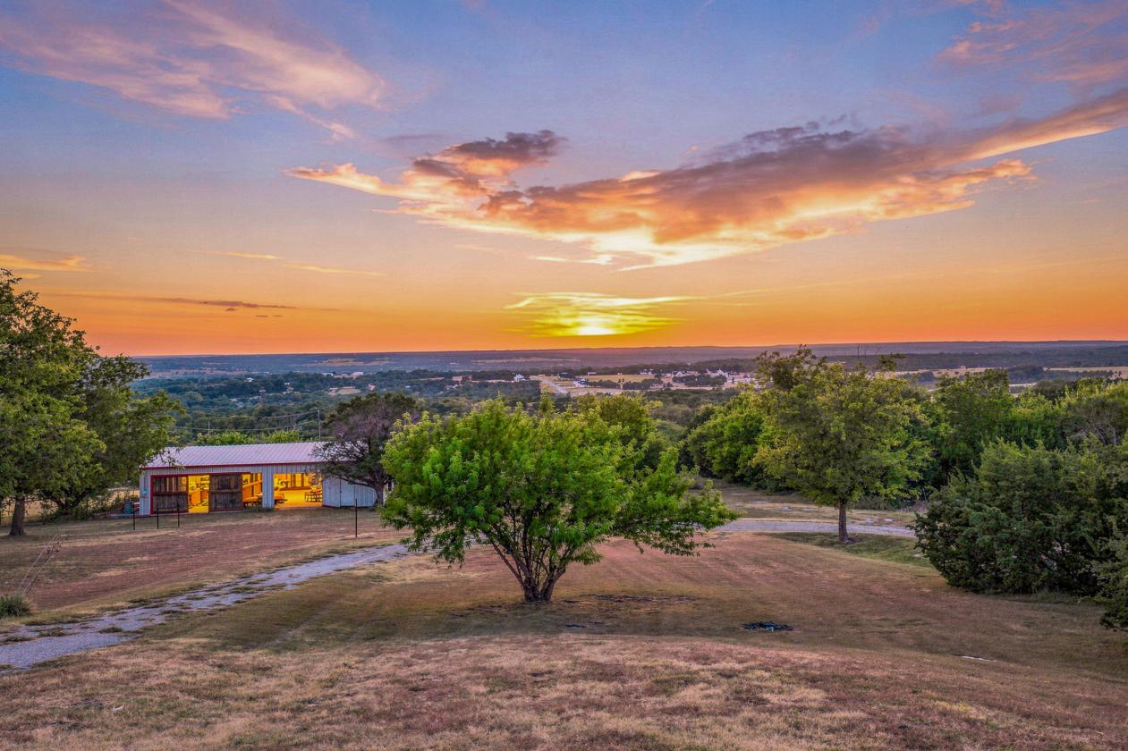 Weatherford TX Horse Property on 3.7 Acres w/ Pool - photo 1