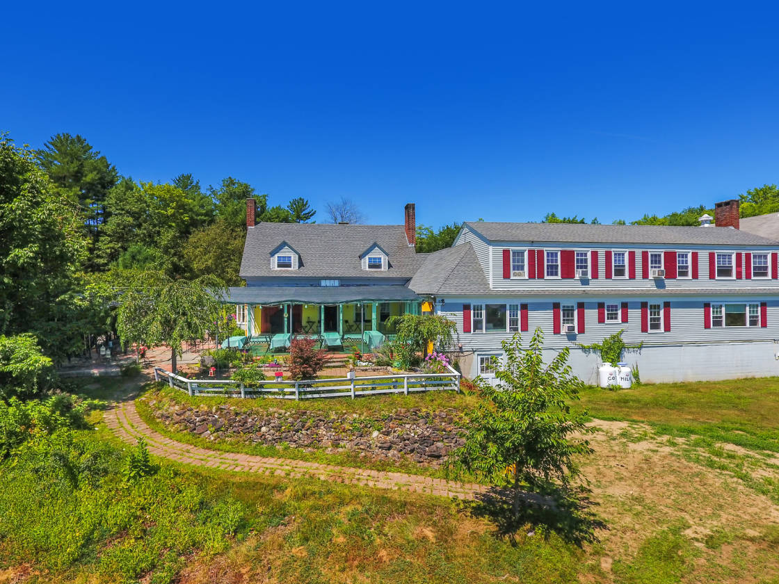 Equestrian Estate with and lake Monmouth, Kennebec County, Maine