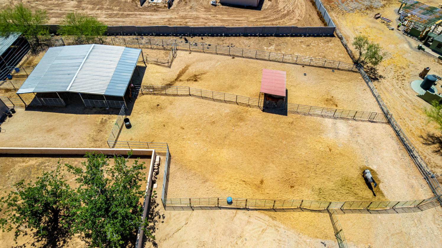 Equestrian Property in the heart of Desert Hills - photo 26