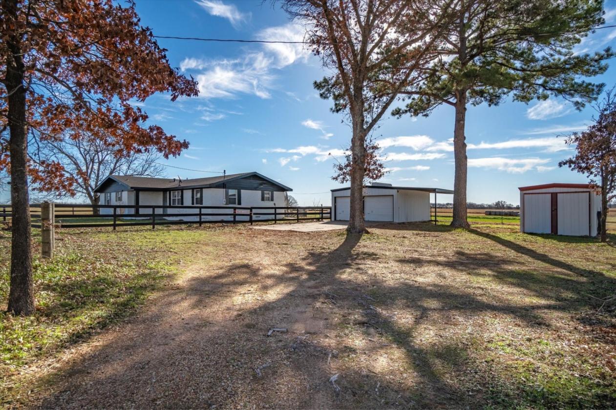 Turnkey Home with Barn and Shop - photo 2