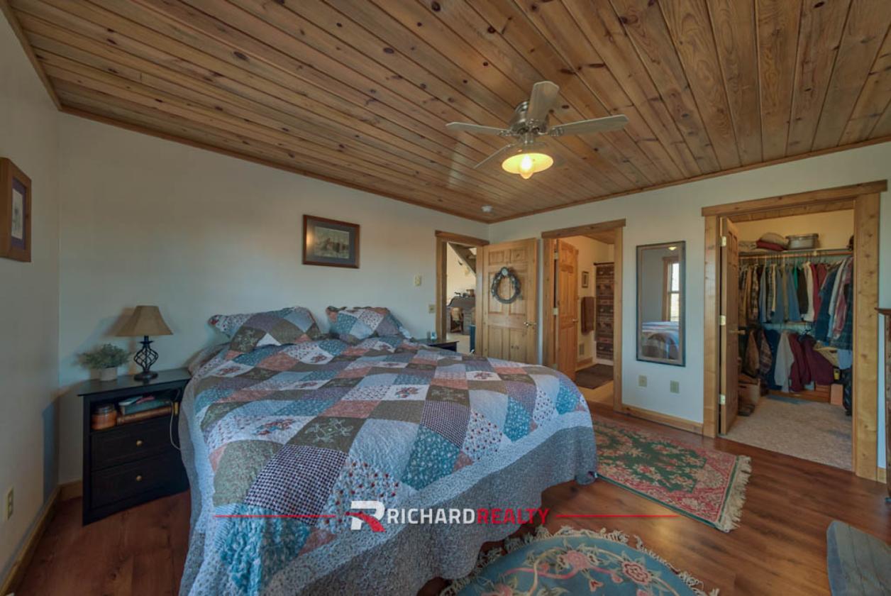 Private 40-acre Horse Ranch with Live Water - photo 19