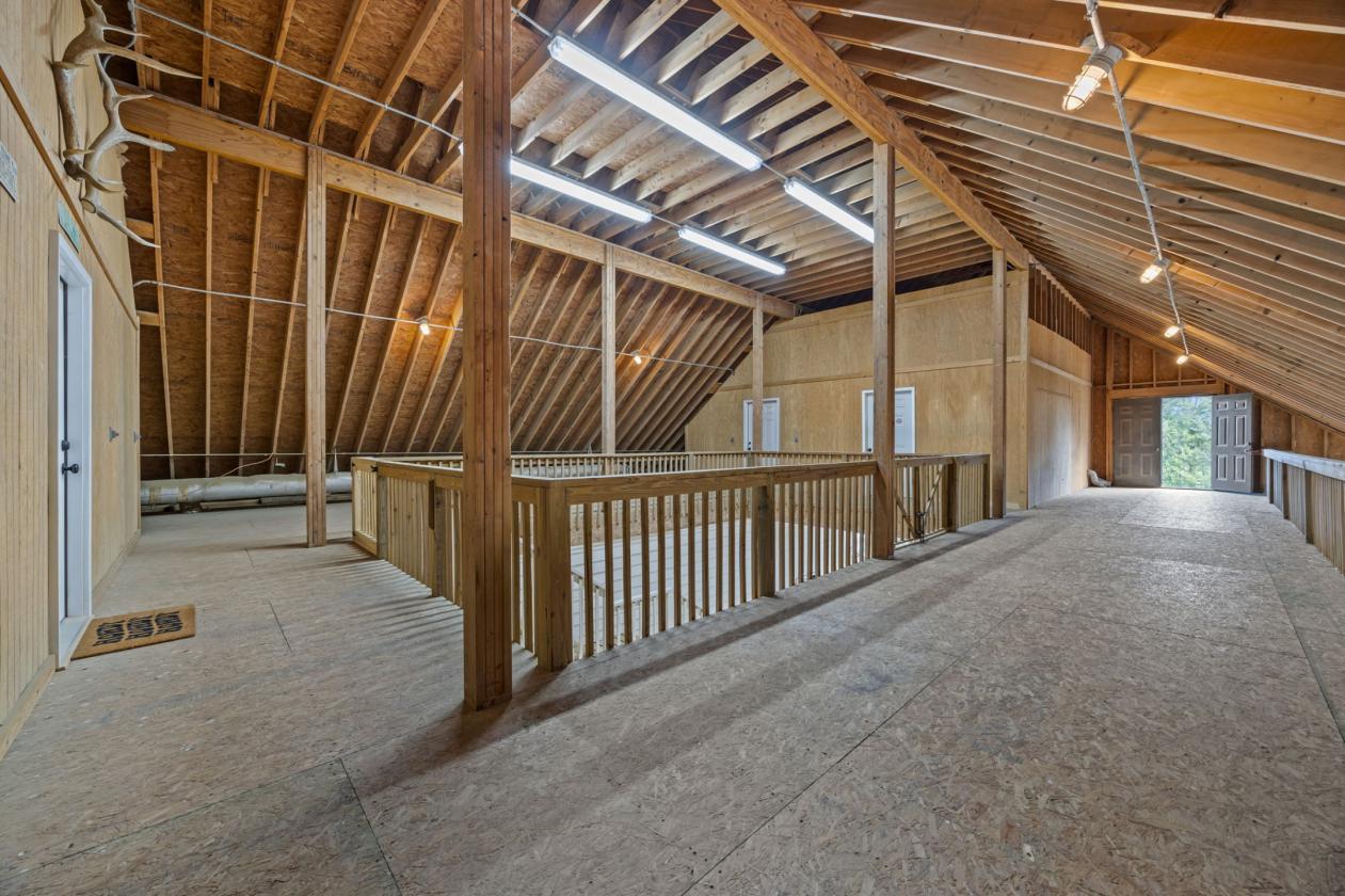 OPEN HOUSE Sat 08/01 from 11 to 4 Equestrian Ctr - photo 16