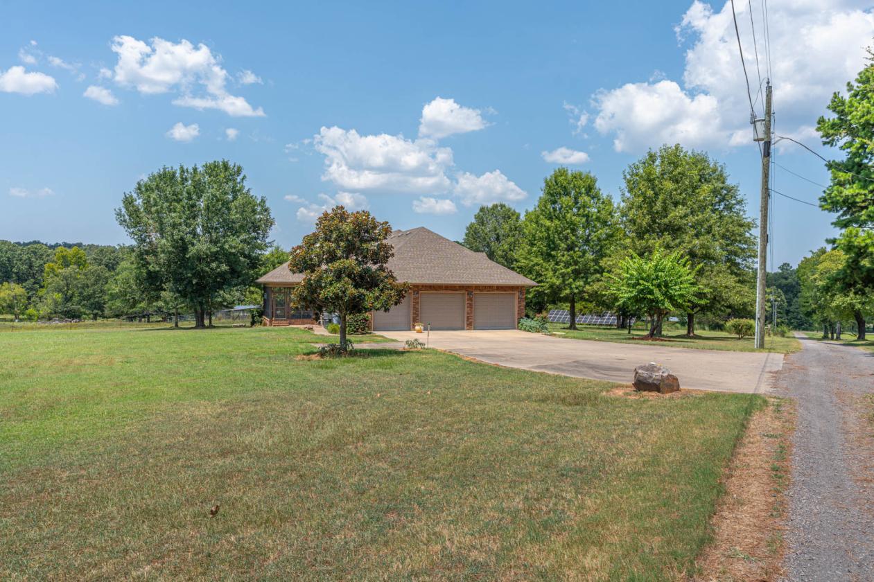 2 homes on 40 acres- New Price - photo 3