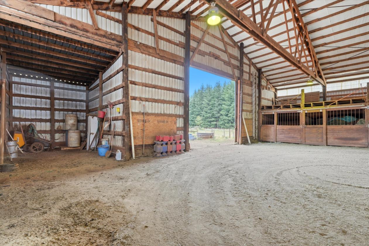 9.11 Acres with 8 Stall barn & Indoor Arena! - photo 24