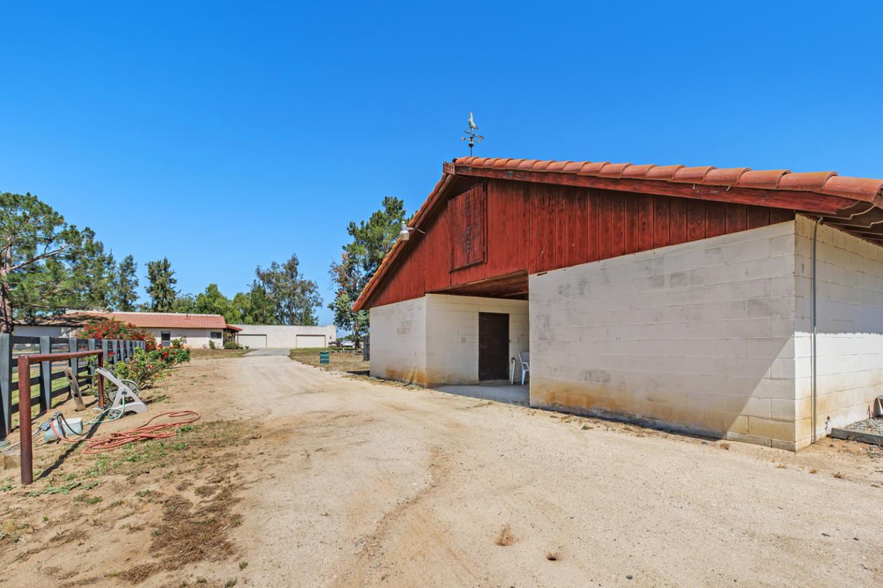 Wine Country horse property with gorgeous views - photo 7