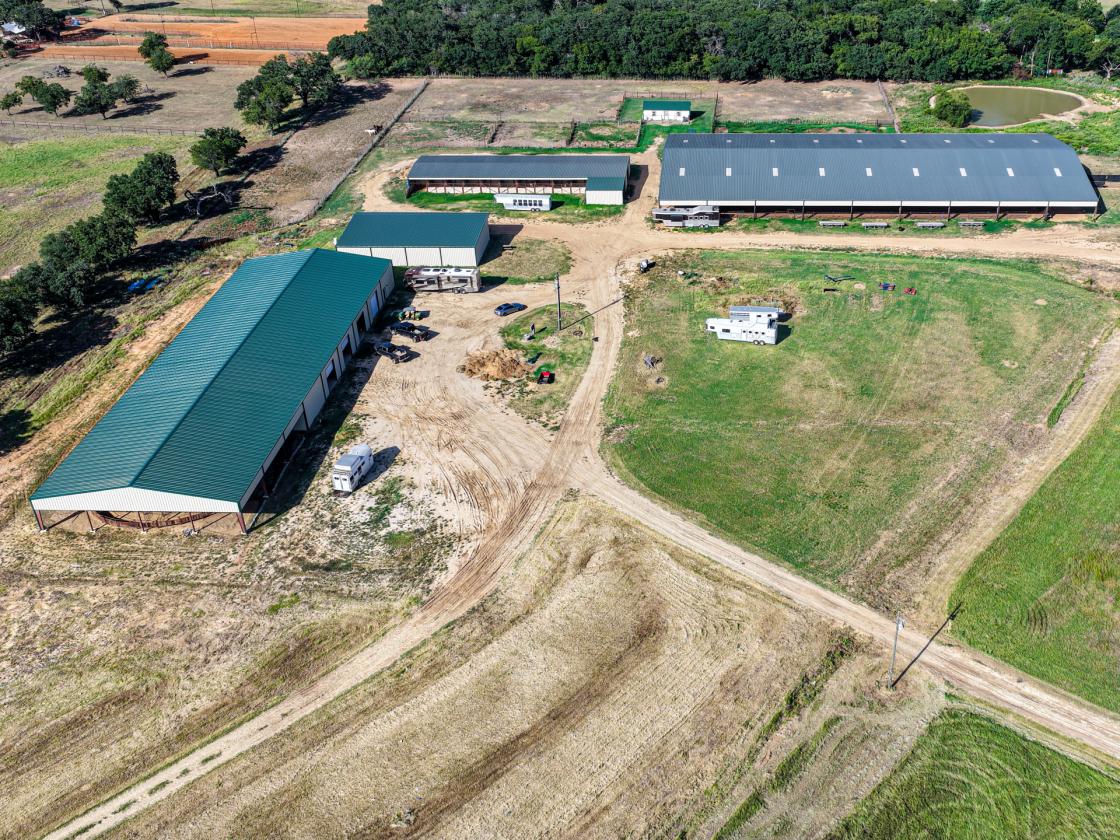 Income producing aquatread and covered arena - photo 12