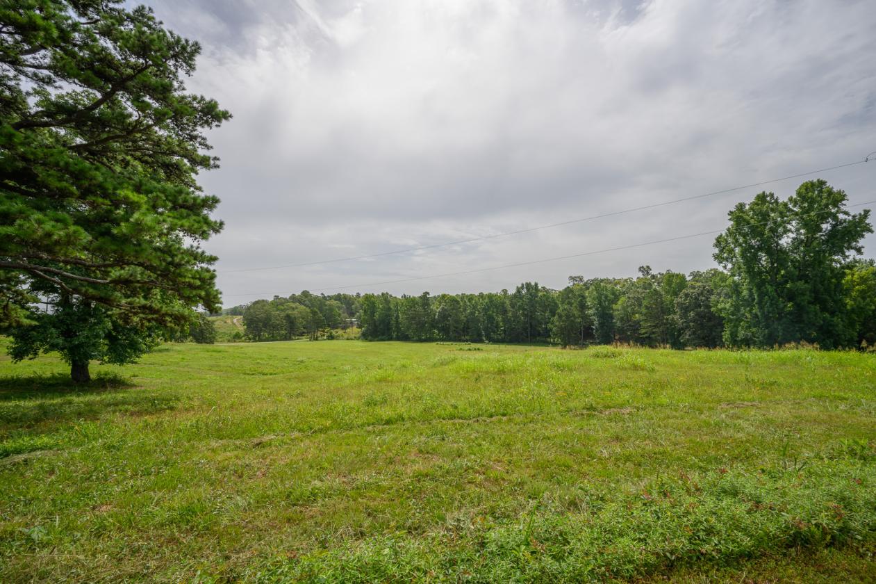 Creekside 17.7-acre horse and hobby-farm property - photo 23