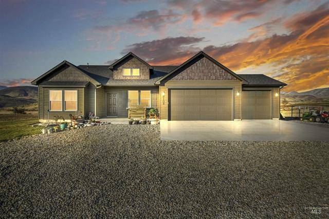 Horse Property for sale.
