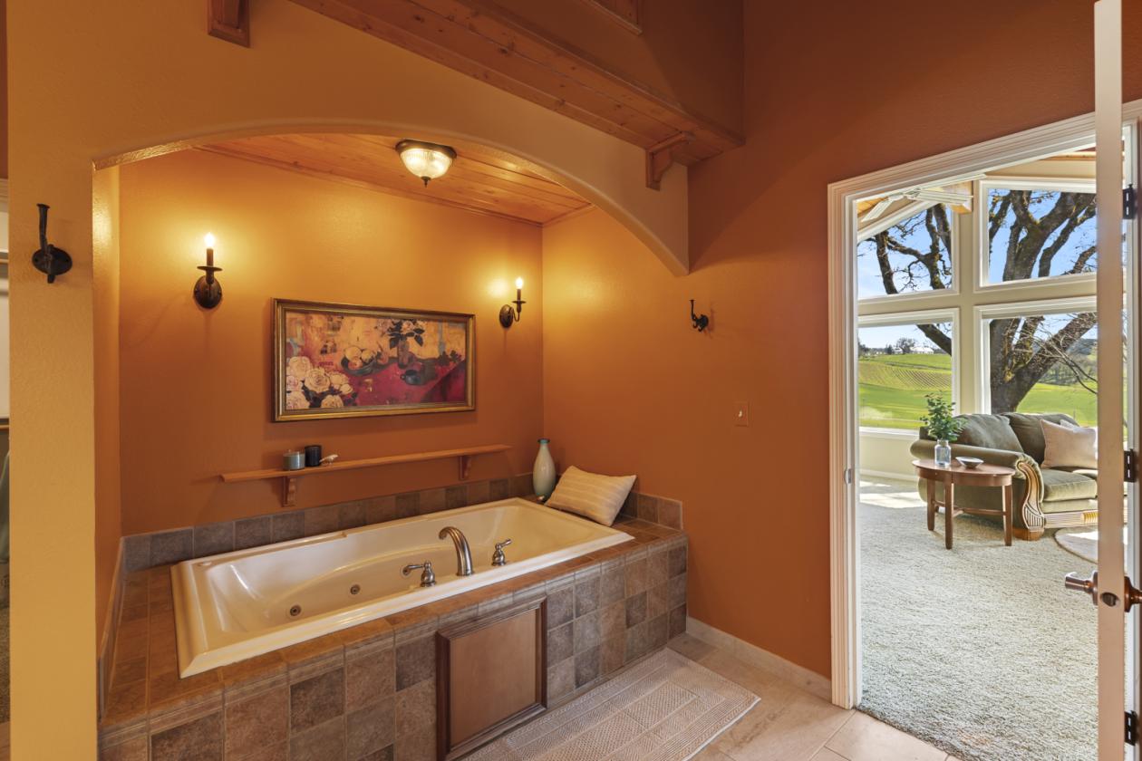 Turn-Key Equestrian Property with Trainer Quarters - photo 12