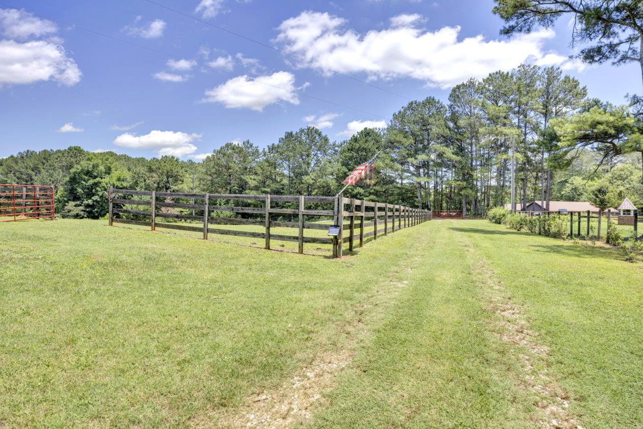 Exceptional 2.98 acre horse property with home - photo 2