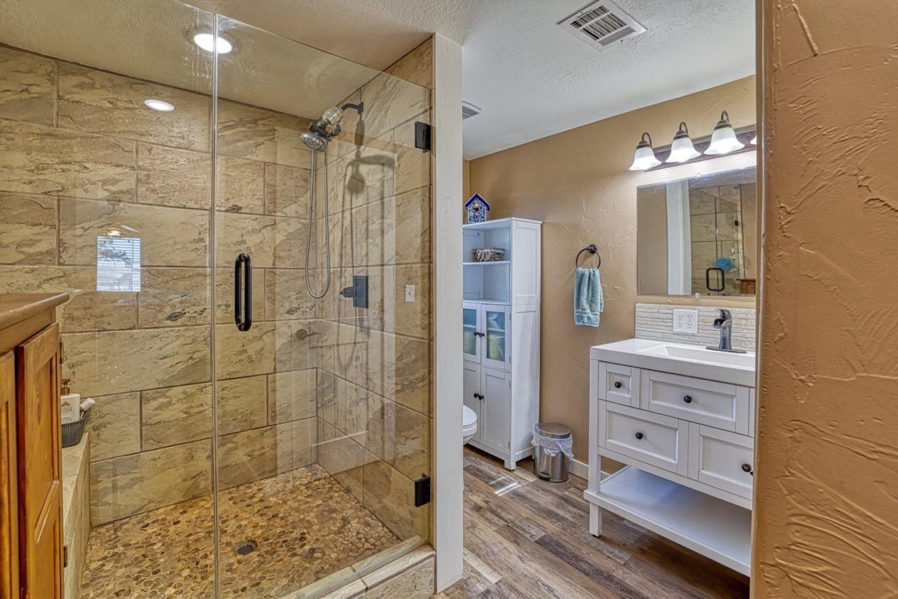 Income-Producing Equestrian Retreat - photo 15