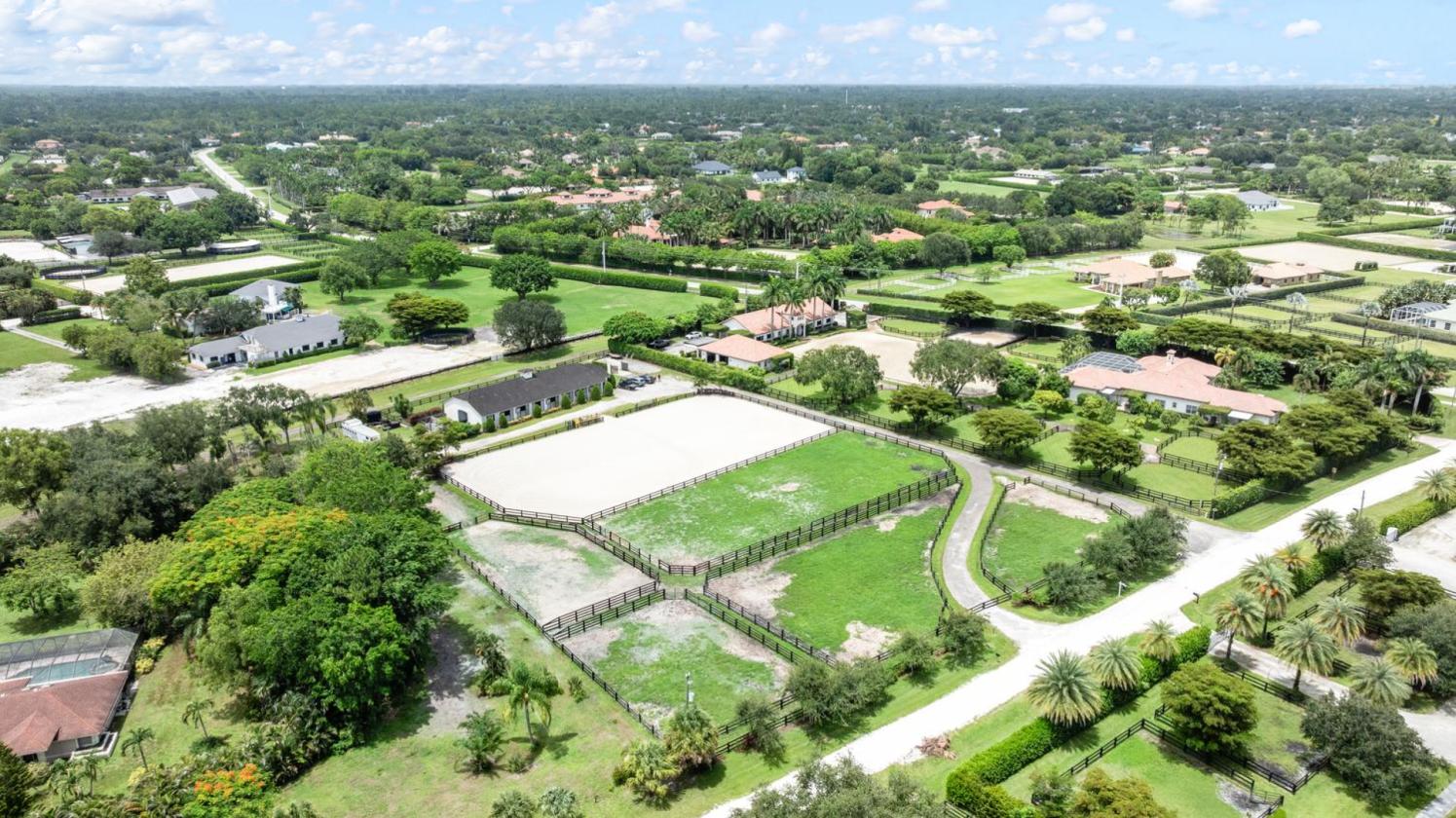 2.6 acre farm on Rolling Rock - photo 3