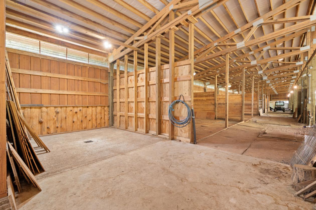 11.62-Acre Mt. Hood Equestrian Retreat - photo 21
