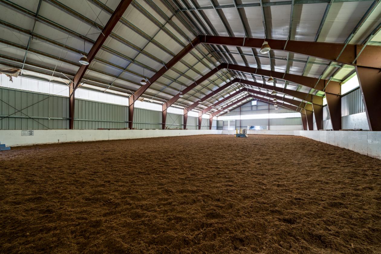 Gated 25-acre equestrian estate with sweeping Mt. - photo 22